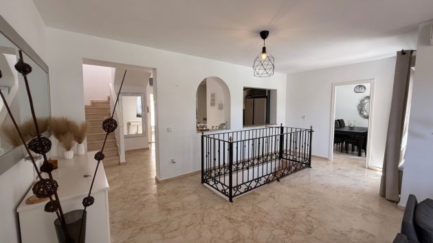 Reventa - Chalets -
Orihuela Costa - Costa Blanca