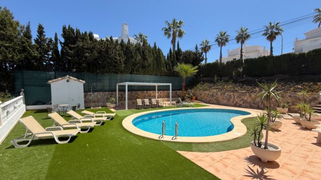 Reventa - Chalets -
Orihuela Costa - Costa Blanca