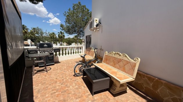 Reventa - Chalets -
Orihuela Costa - Costa Blanca