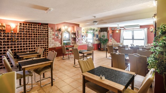 Reventa - Locales -
Torrevieja - La veleta