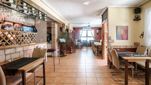 Reventa - Locales -
Torrevieja - La veleta