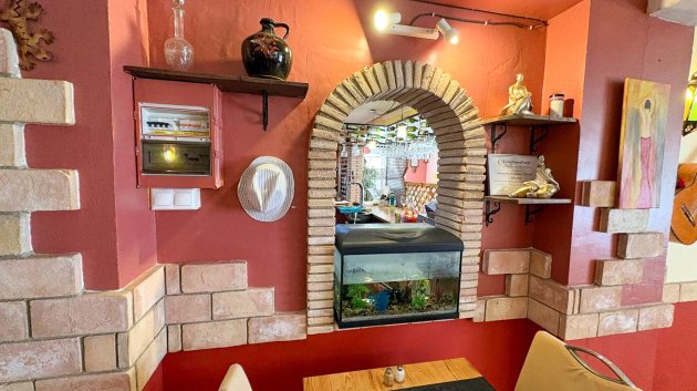 Reventa - Locales -
Torrevieja - La veleta