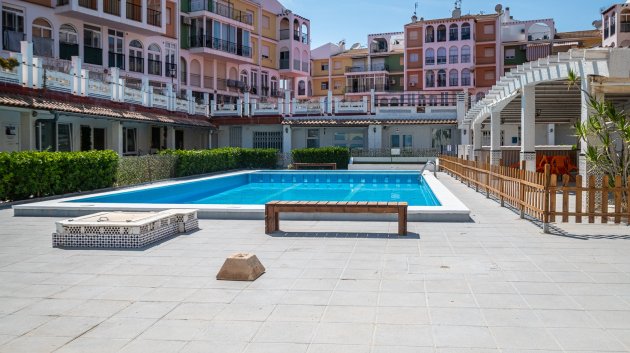 Reventa - Locales -
Torrevieja - La veleta