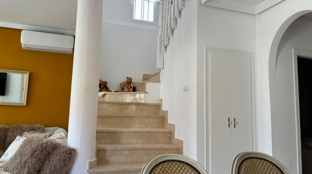 Reventa - Chalets -
El Raso - Guardamar del Segura