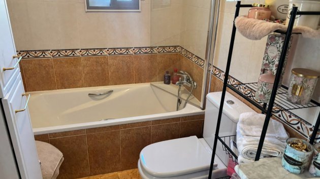 Reventa - Chalets -
El Raso - Guardamar del Segura