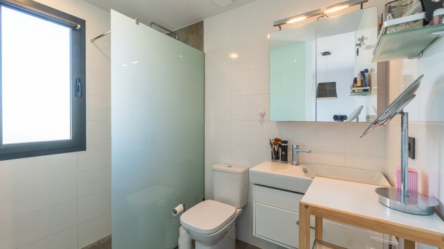Reventa - Apartamentos -
Villamartín - La fuente