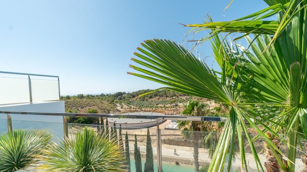 Reventa - Apartamentos -
Villamartín - La fuente