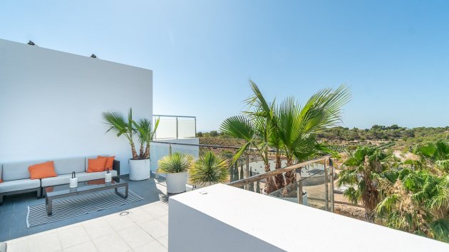 Reventa - Apartamentos -
Villamartín - La fuente