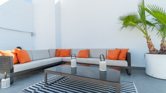 Reventa - Apartamentos -
Villamartín - La fuente