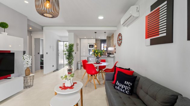 Reventa - Apartamentos -
Torrevieja - Punta Prima