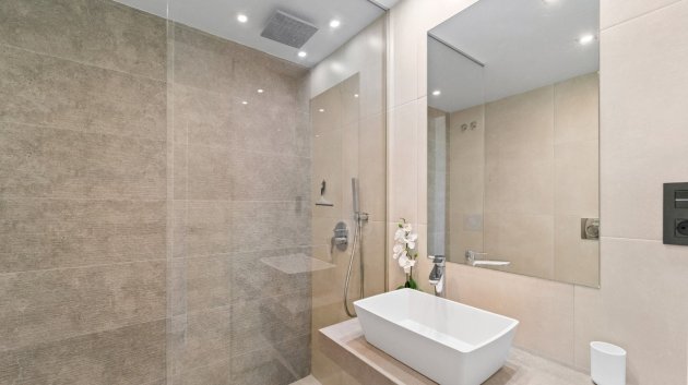 Reventa - Apartamentos -
Torrevieja - Punta Prima