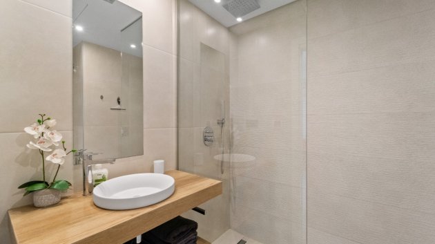 Reventa - Apartamentos -
Torrevieja - Punta Prima