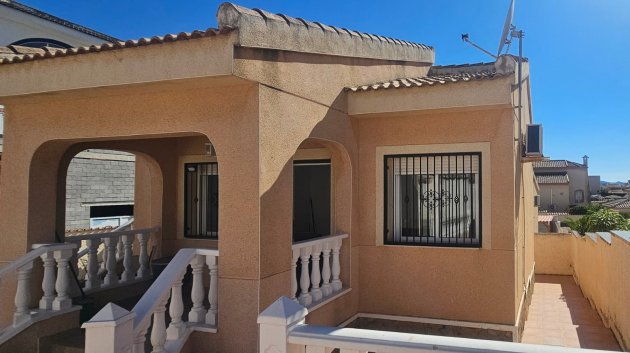 Reventa - Chalets -
Rojales - Benimar