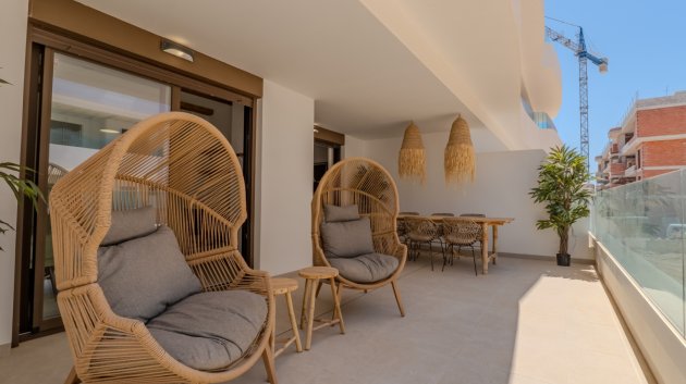 Resale - Apartments -
Orihuela Costa - Playa Flamenca