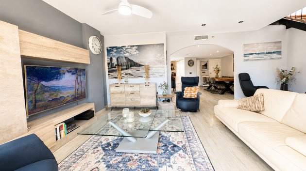 Resale - Apartments -
Altaona Golf and Country Village - Altaona Golf - Country Village