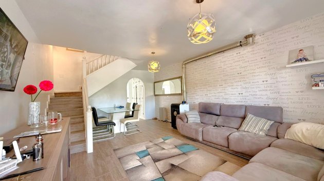 Resale - Townhouse -
Orihuela Costa - Villamartín