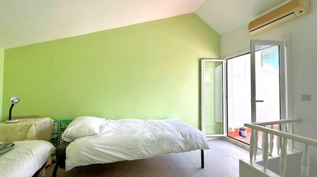 Resale - Townhouse -
Orihuela Costa - Villamartín