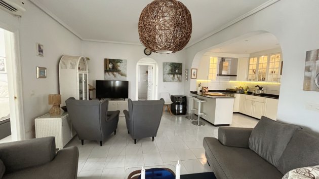 Resale - Villa -
Ciudad Quesada - La Marquesa Golf