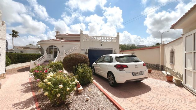 Resale - Villa -
Ciudad Quesada - La Marquesa Golf