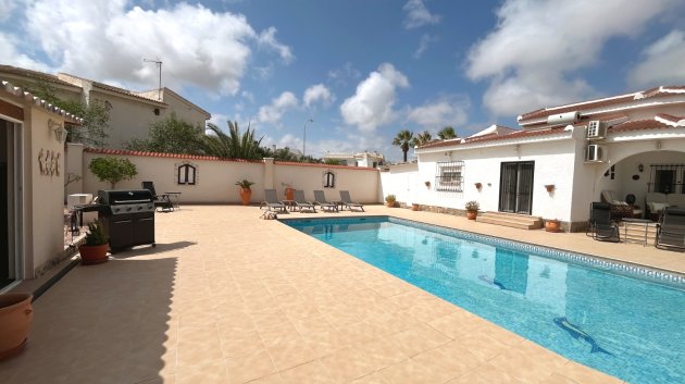 Resale - Villa -
Ciudad Quesada - La Marquesa Golf