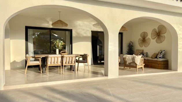 Reventa - Chalets -
Cabo Roig