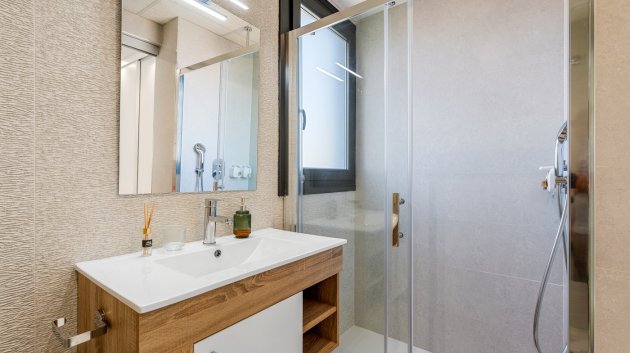 Resale - Apartments -
Orihuela Costa - Playa Flamenca