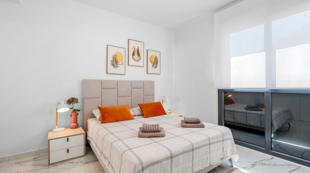 Resale - Apartments -
Orihuela Costa - Playa Flamenca