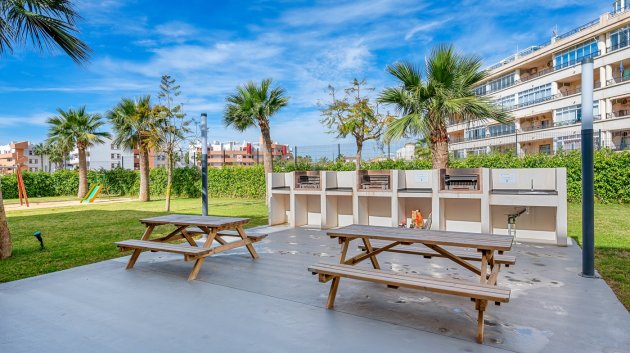 Resale - Apartments -
Orihuela Costa - Playa Flamenca
