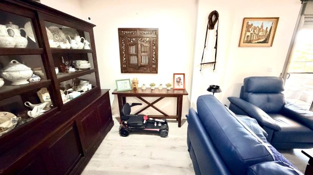Resale - Apartments -
Orihuela Costa - La Zenia