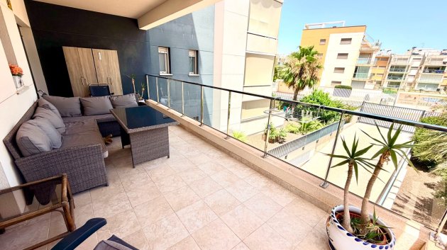 Resale - Apartments -
Orihuela Costa - La Zenia