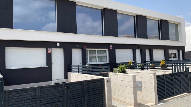 Obra nueva - Chalets -
Gran Alacant