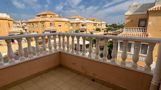 Resale - Townhouse -
Ciudad Quesada - Doña Pepa