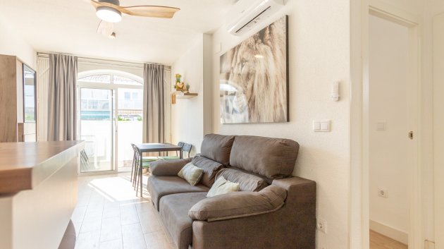 Resale - Townhouse -
Torrevieja - Lago Jardin