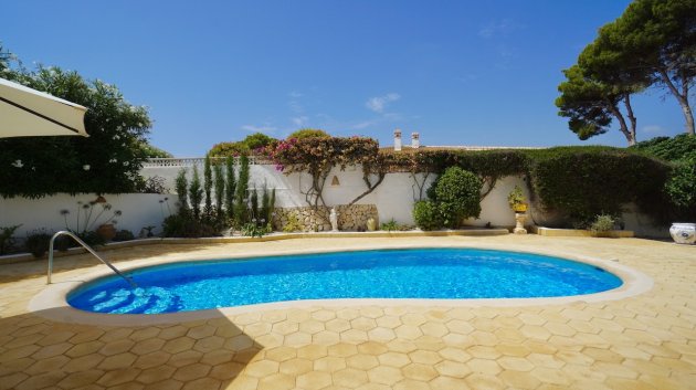 Resale - Villa -
Benissa - Punta Estrella