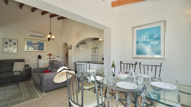 Resale - Villa -
Benissa - Punta Estrella