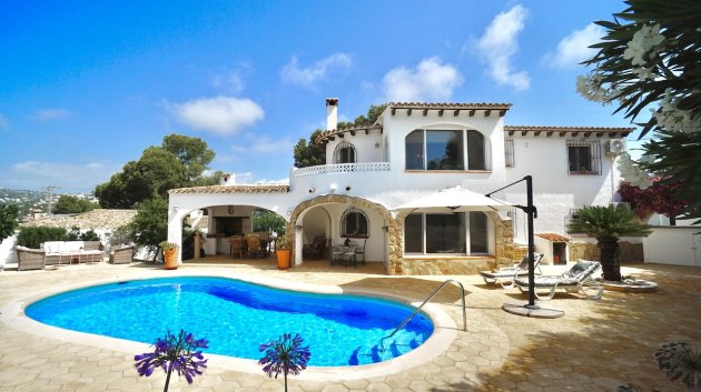 Resale - Villa -
Benissa - Punta Estrella