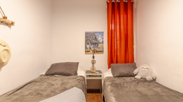 Resale - Apartments -
Torrevieja