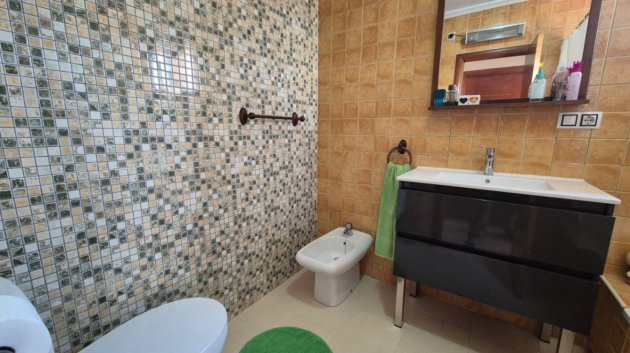 Resale - Villa -
Torrevieja - Costa Blanca
