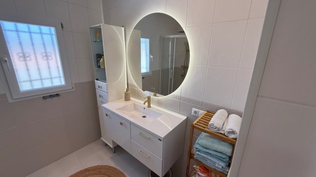 Resale - Villa -
Torrevieja - Costa Blanca