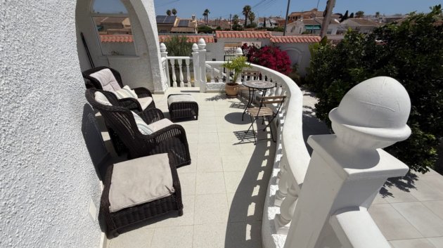 Resale - Villa -
Torrevieja - Costa Blanca
