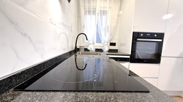 Resale - Apartments -
Torrevieja - Costa Blanca