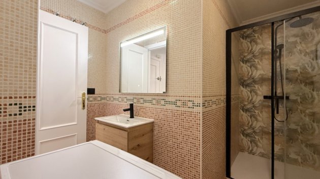 Resale - Apartments -
Torrevieja - Costa Blanca