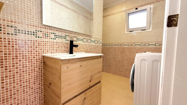 Resale - Apartments -
Torrevieja - Costa Blanca