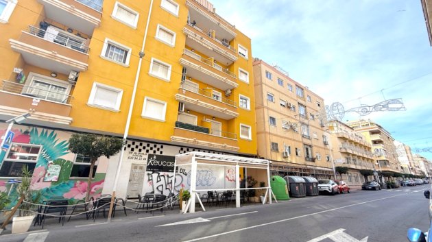 Resale - Apartments -
Torrevieja - Costa Blanca