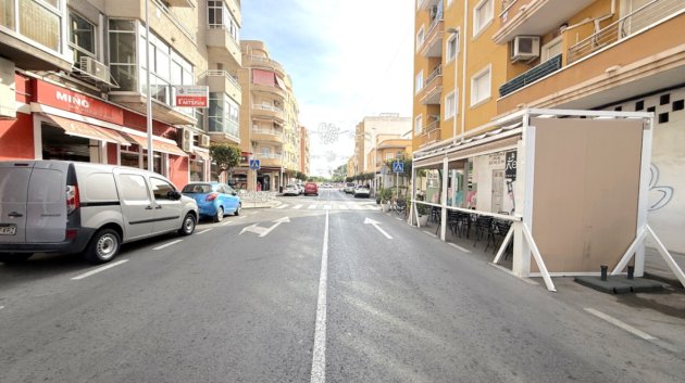 Resale - Apartments -
Torrevieja - Costa Blanca