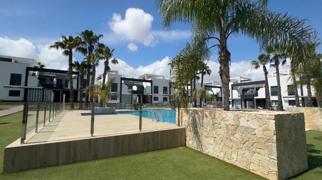 Resale - Townhouse -
La Zenia