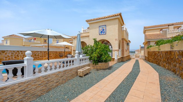 Resale - Villa -
Gran Alacant - Costa Blanca