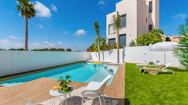 Obra nueva - Chalets -
Ciudad Quesada