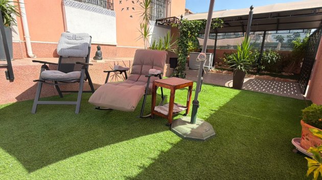 Reventa - Chalets -
Los Montesinos - La Herrada