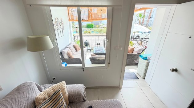 Reventa - Apartamentos -
Torrevieja - Aguas Nuevas